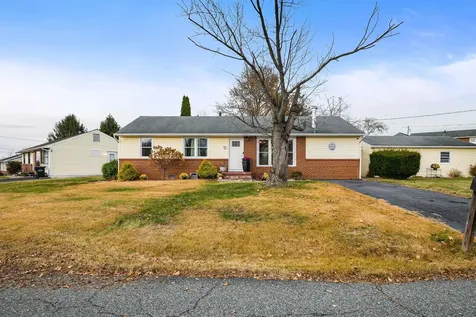 815 Rutherford Street Staunton VA 24401