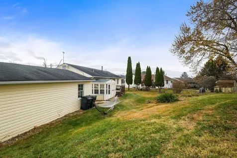 815 Rutherford Street Staunton VA 24401