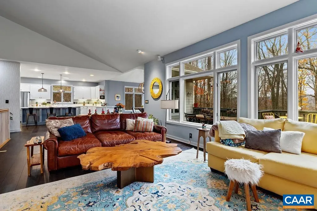 423 Foothills Drive Nellysford VA 22958