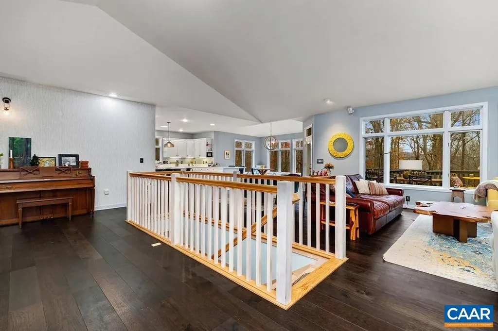 423 Foothills Drive Nellysford VA 22958