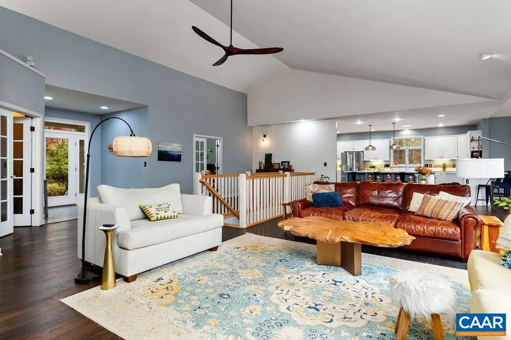 423 Foothills Drive Nellysford VA 22958