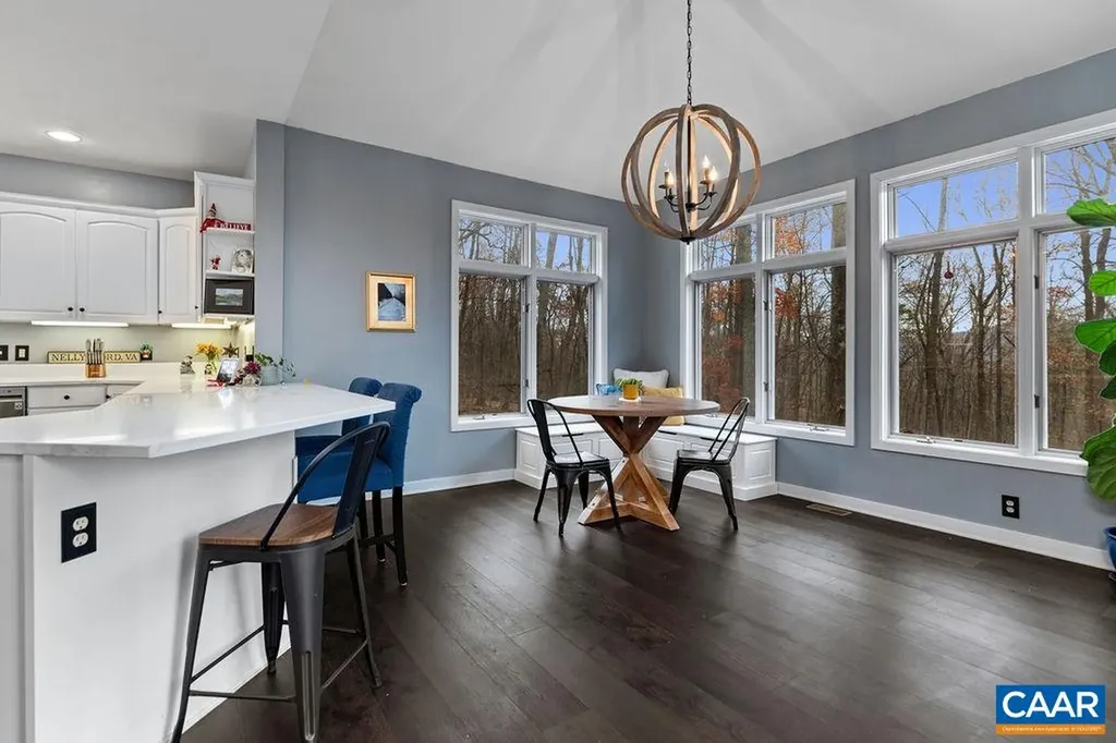 423 Foothills Drive Nellysford VA 22958