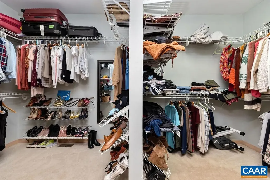 423 Foothills Drive Nellysford VA 22958