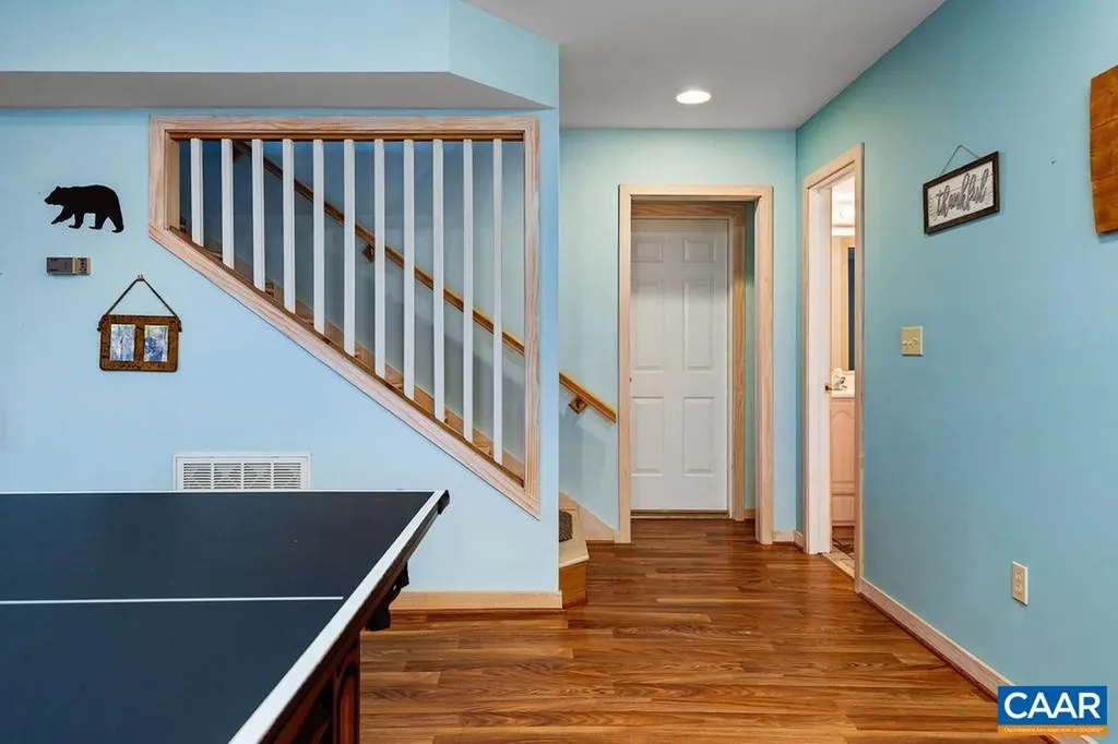 423 Foothills Drive Nellysford VA 22958