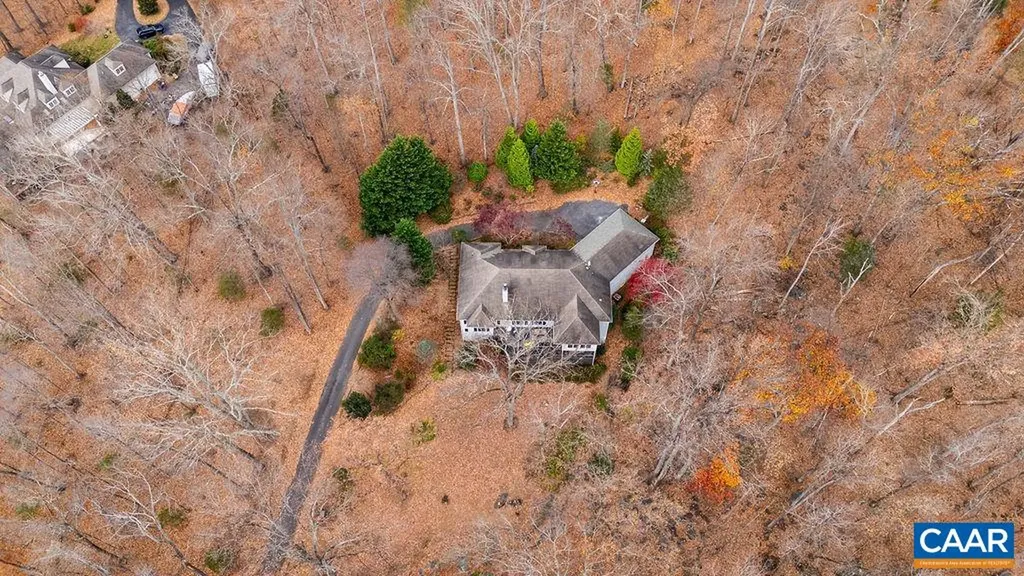 423 Foothills Drive Nellysford VA 22958