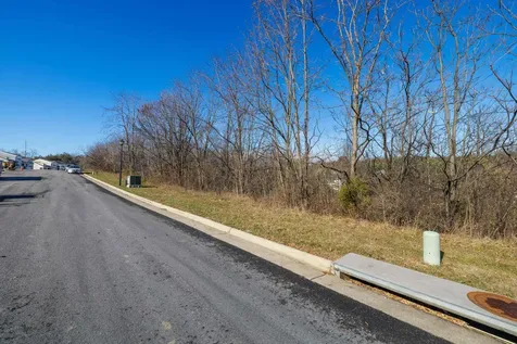 2132 Willow Hill Drive Harrisonburg VA 22801