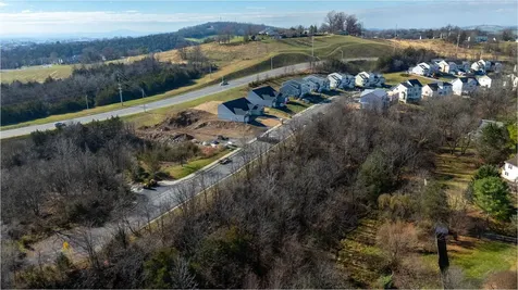 2122 Willow Hill Drive Harrisonburg VA 22801