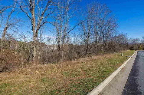 2122 Willow Hill Drive Harrisonburg VA 22801