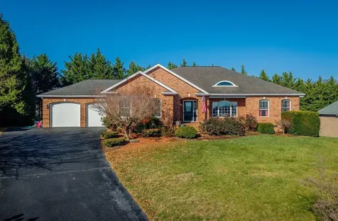 3750 Davis Road Penn Laird VA 22846