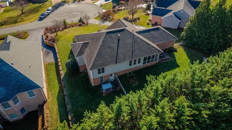 3750 Davis Road Penn Laird VA 22846