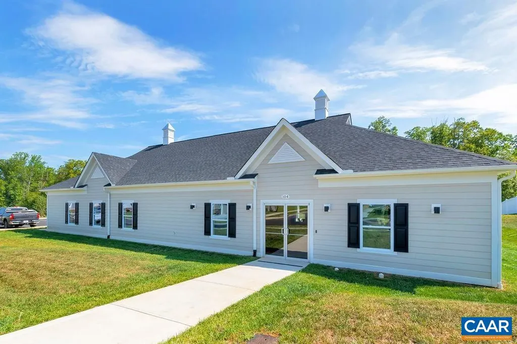 153 Park Drive Palmyra VA 22963