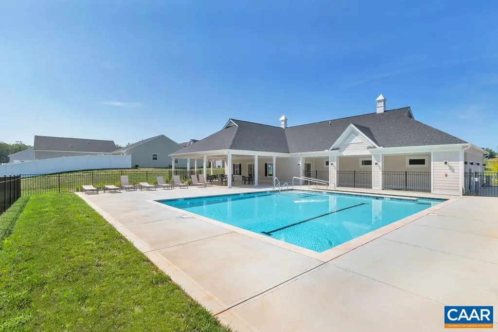 153 Park Drive Palmyra VA 22963