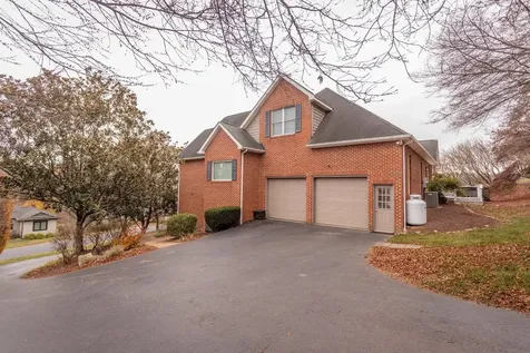 3945 Traveler Road Rockingham VA 22801