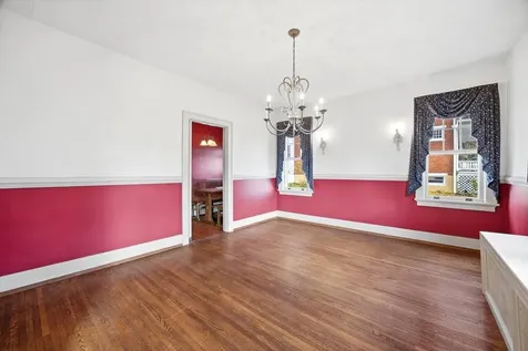 645 Maple Avenue Waynesboro VA 22980