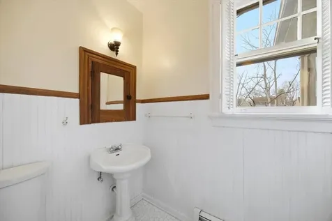 645 Maple Avenue Waynesboro VA 22980