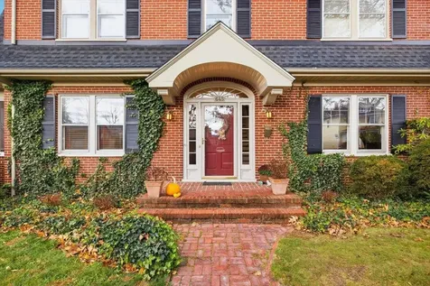 645 Maple Avenue Waynesboro VA 22980