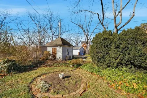 645 Maple Avenue Waynesboro VA 22980