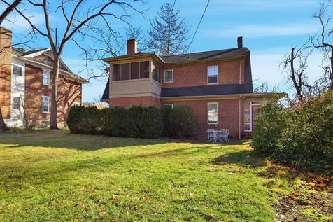 645 Maple Avenue Waynesboro VA 22980