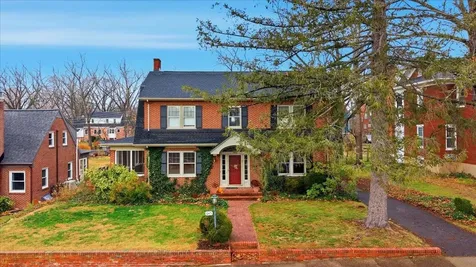 645 Maple Avenue Waynesboro VA 22980