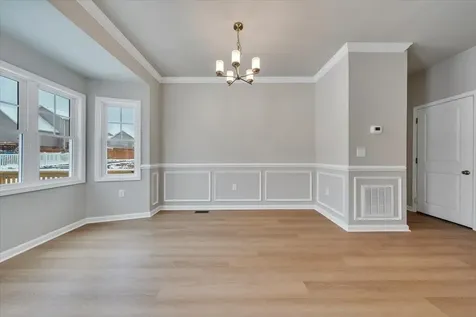 208 Wexford Street Staunton VA 24401