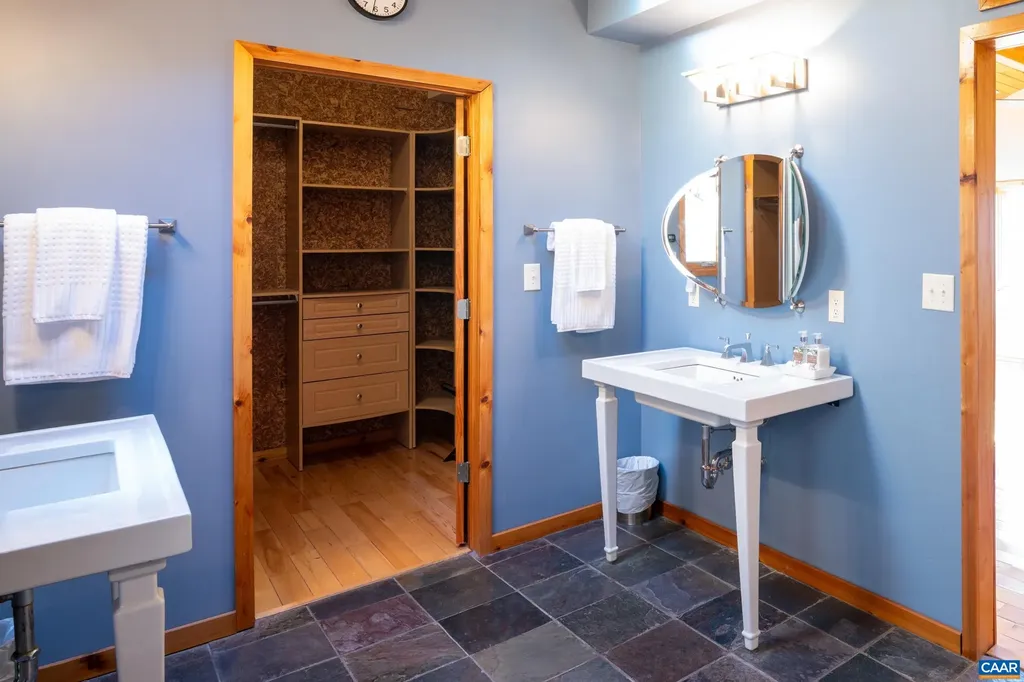 6696 Highlander Way Crozet VA 22932