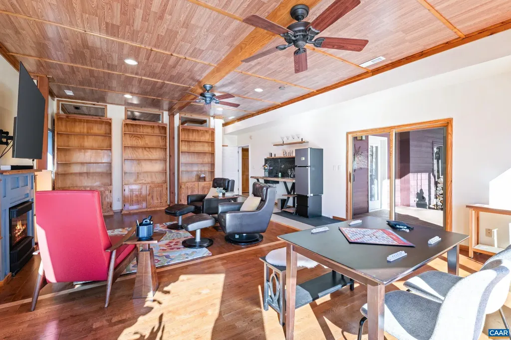 6696 Highlander Way Crozet VA 22932