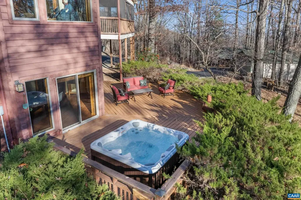 6696 Highlander Way Crozet VA 22932