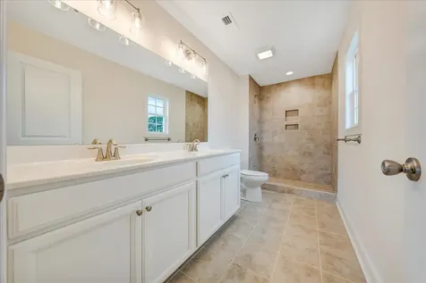 206 Wexford Street Staunton VA 24401
