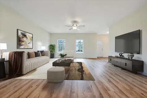 206 Wexford Street Staunton VA 24401