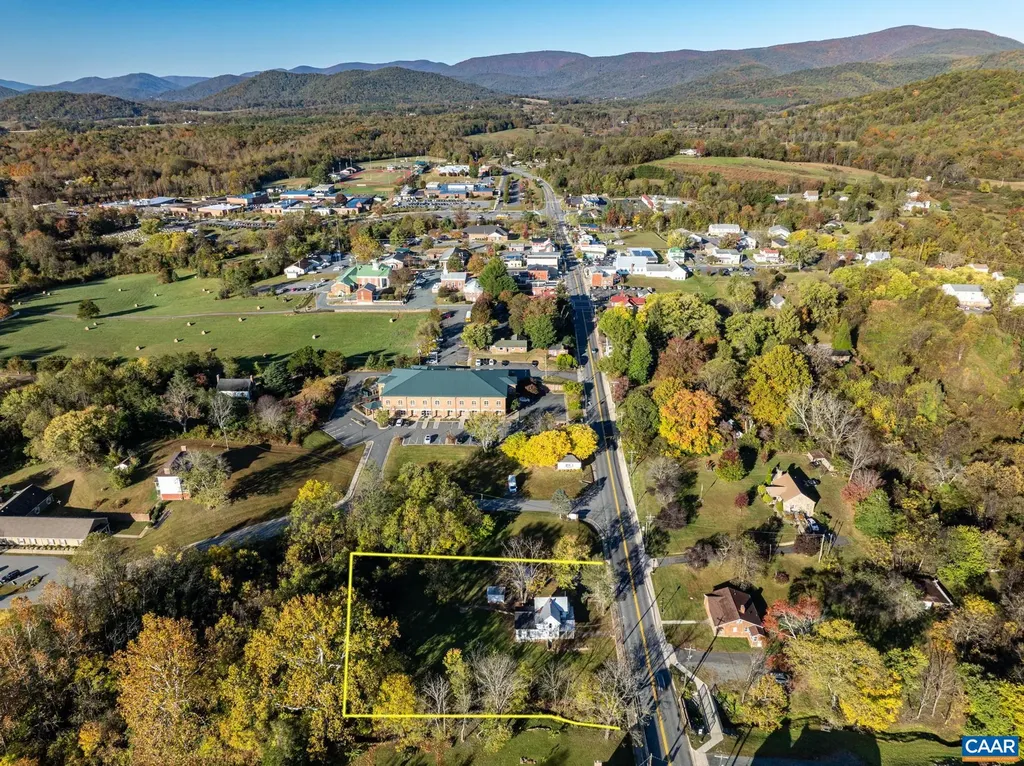 276 Main Street Stanardsville VA 22973