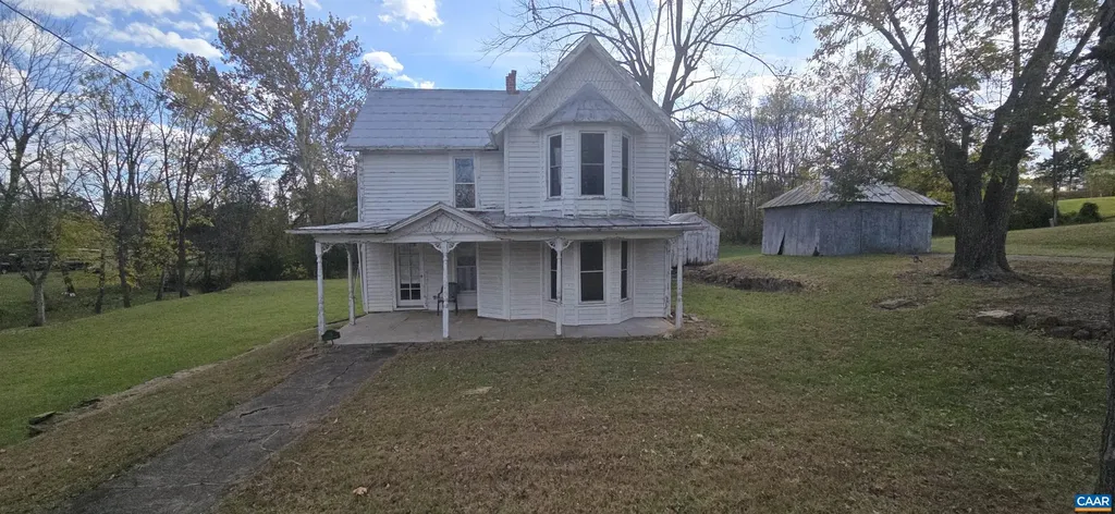276 Main Street Stanardsville VA 22973