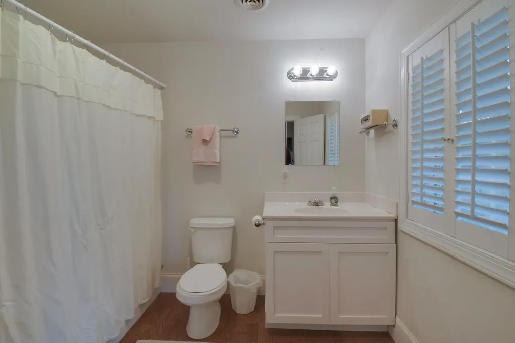 190 Henry Hill Drive Fairfield VA 24435