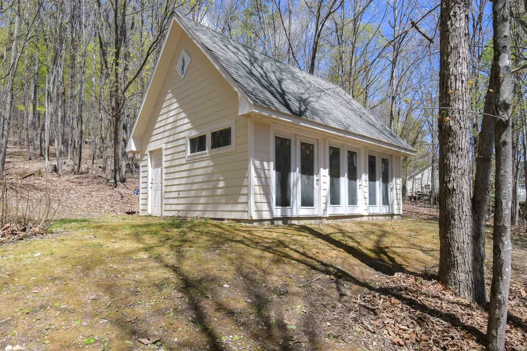 190 Henry Hill Drive Fairfield VA 24435