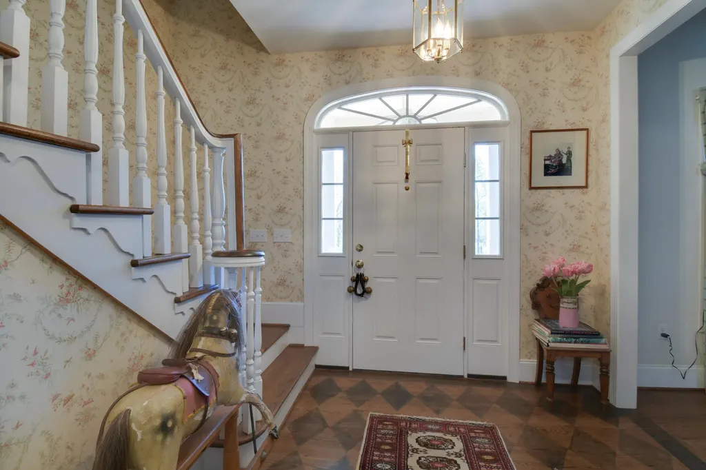 190 Henry Hill Drive Fairfield VA 24435