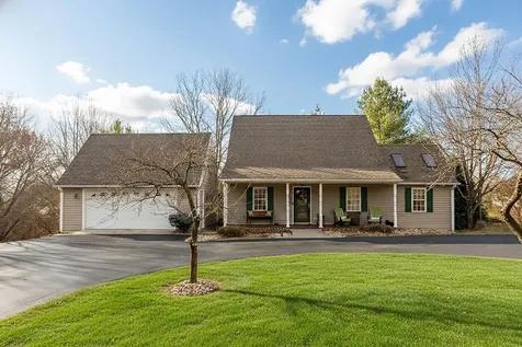 49 Hillandale Drive Staunton VA 24401