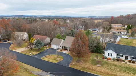 49 Hillandale Drive Staunton VA 24401