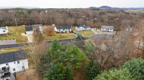 49 Hillandale Drive Staunton VA 24401