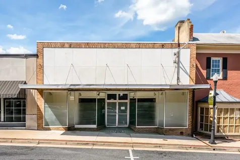 411 Main Street W Waynesboro VA 22980