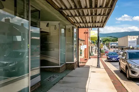 411 Main Street W Waynesboro VA 22980
