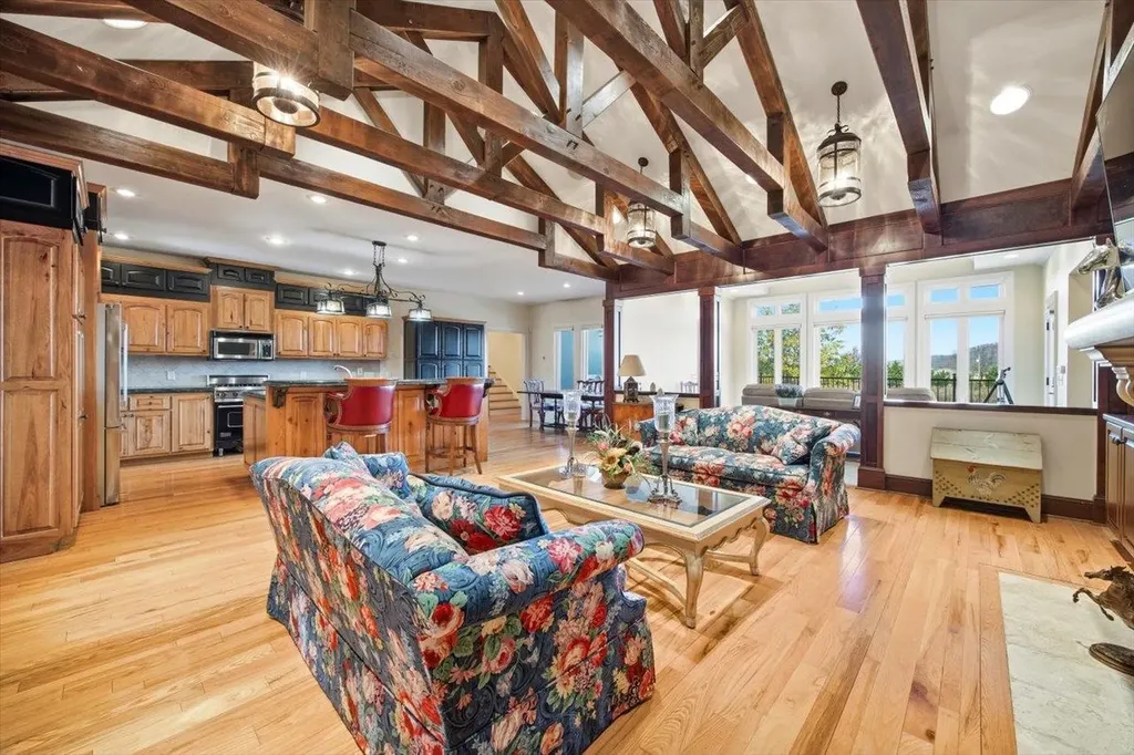 2223 Airport Road Bridgewater VA 22812