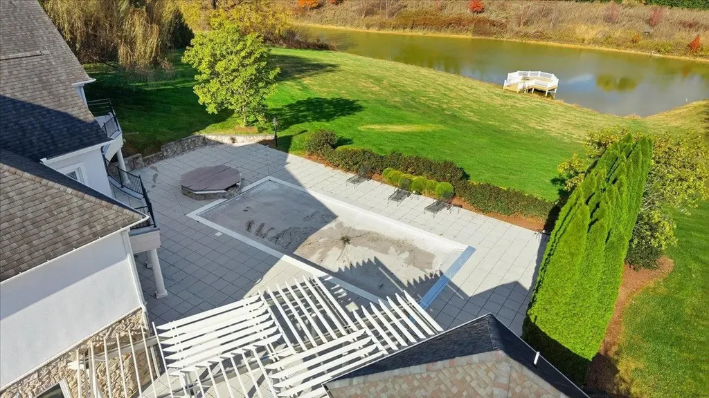 2223 Airport Road Bridgewater VA 22812