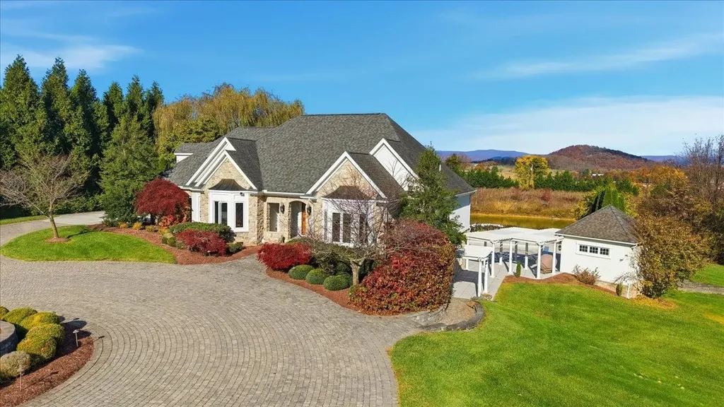 2223 Airport Road Bridgewater VA 22812