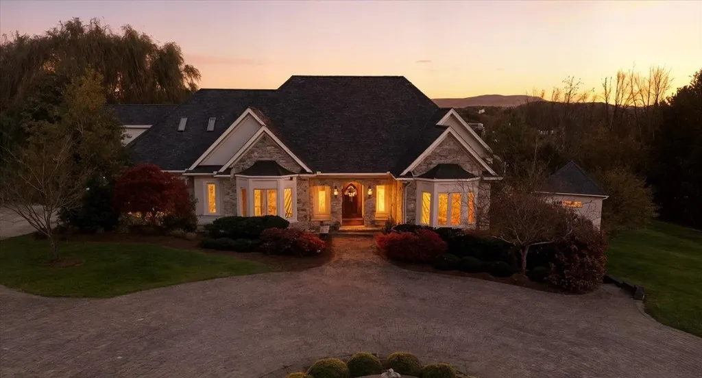 2223 Airport Road Bridgewater VA 22812