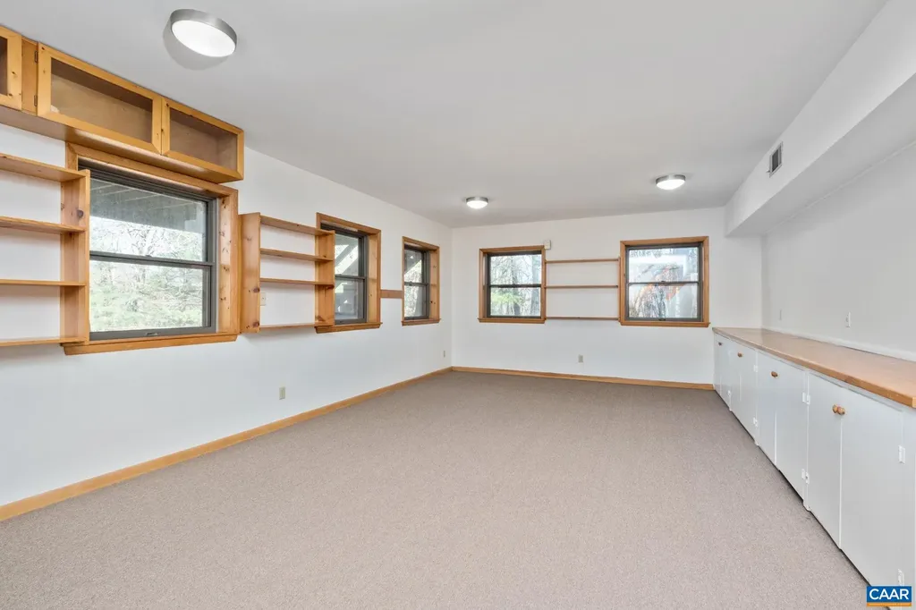 298 Courthouse Mountain Lane Madison VA 22727