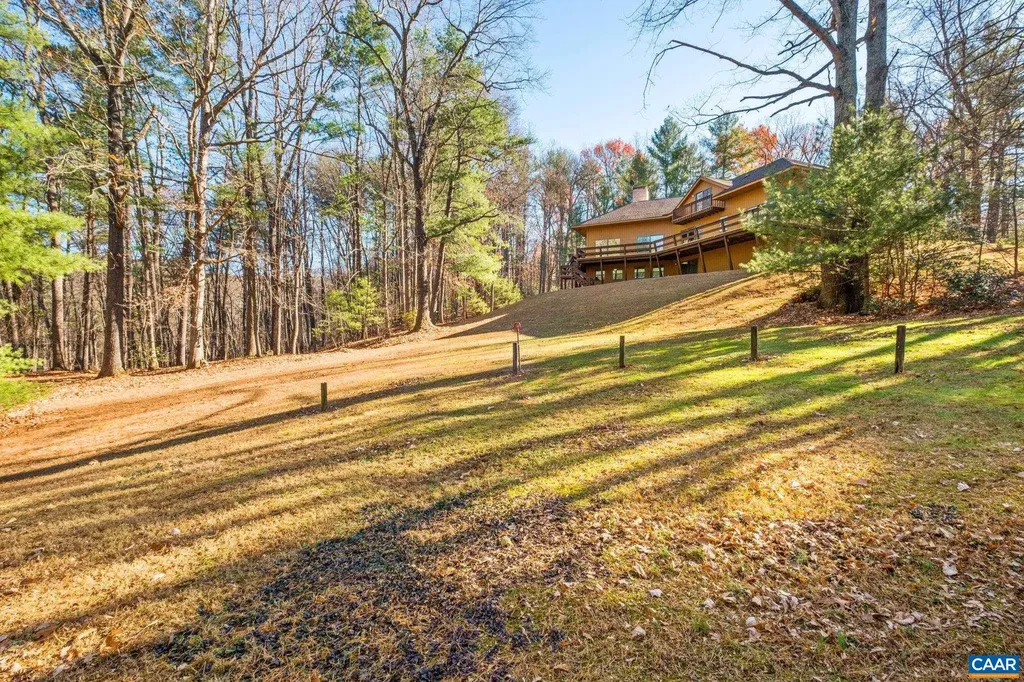 298 Courthouse Mountain Lane Madison VA 22727
