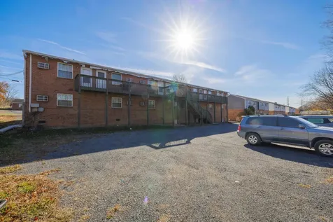 91 Dutch Mill Court Harrisonburg VA 22801