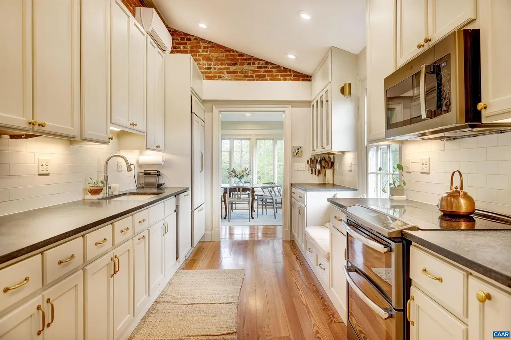 4710 Dickerson Road Charlottesville VA 22911