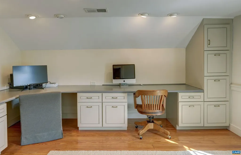 4710 Dickerson Road Charlottesville VA 22911