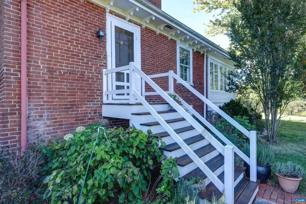 4710 Dickerson Road Charlottesville VA 22911