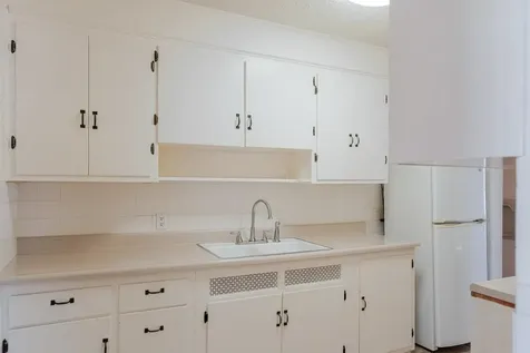 410 Rockingham Street E Elkton VA 22827